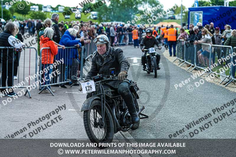Vintage motorcycle club;eventdigitalimages;no limits trackdays;peter wileman photography;vintage motocycles;vmcc banbury run photographs